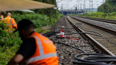 Brandanschläge auf die Deutsche Bahn: Was über die mutmaßlichen Brandanschläge auf die Bahn bekannt ist