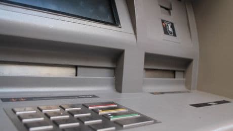 Así afectará a la banca española y a los usuarios la nueva ley de cajeros en España