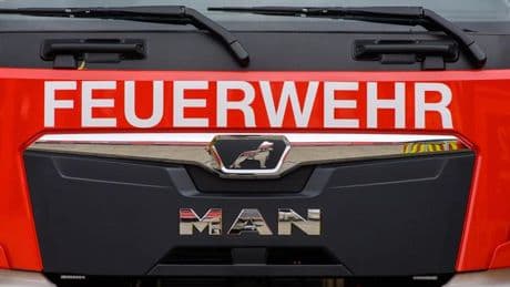 Feuerwehreinsatz: Feuer zerstört Haus in Aalen - Bewohner kann sich retten