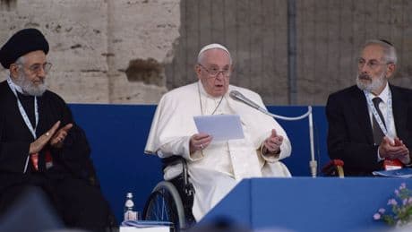 « Les cardinaux qui éliront le nouveau pape doivent résister à la montée des idées d’extrême droite » : entretien avec Denis Mazoyer de l’Action catholique ouvrière