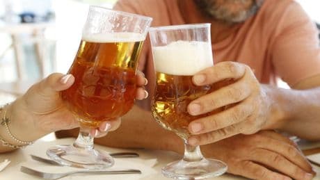 Isotonisch, aber riskant: Die versteckten Nebenwirkungen von alkoholfreiem Bier