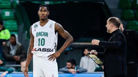 Valencia Basket ficha pólvora en el perímetro con Omari Moore