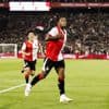 Live CL | Feyenoord leidt dankzij Timber voor rust verdiend tegen Fenerbahçe