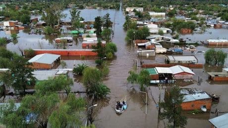 Überschwemmungen: Schwere Unwetter in Argentinien: Tausende evakuiert
