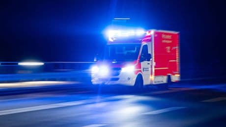A43 bei Haltern am See: Familienauto wechselt Spur - Unfall mit sechs Verletzten