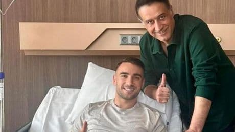 Galatasaray'da milli futbolcu Yunus Akgün ameliyat edildi