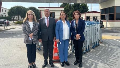 CHP’li vekillerden İmamoğlu’na ziyaret: İmamoğlu’ndan yurttaşlara yeni mesaj