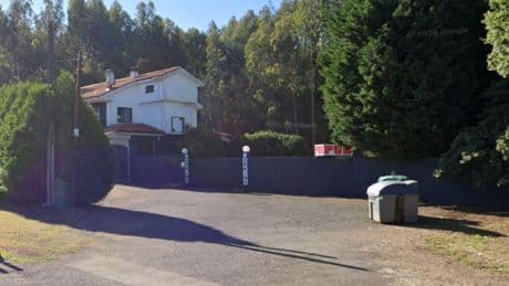 Detenido un joven por apuñalar a su padre en un club de alterne en Santiago de Compostela