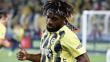 Allan Saint-Maximin'den Fenerbahçe'ye veda: 'Futbolun dışında da sorunlar yaşadığım...'