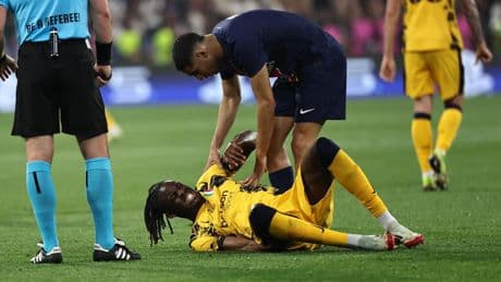 Bisseck, la viva imagen de la desgracia en la final de Champions, baja con Alemania
