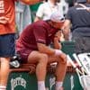 Enorme domper voor Griekspoor: tennisser moet opgeven met buikspierblessure tegen Zverev