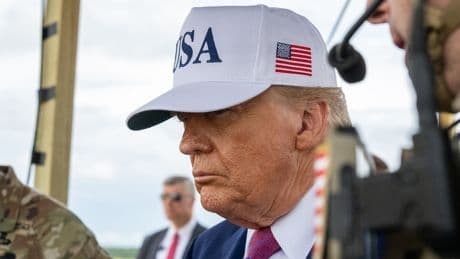 Trump, Ukrayna’ya silah sevkiyatını yeniden başlattı: Top mermileri, füzeler…