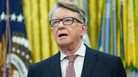 Une semaine avant la visite de Trump, Starmer contraint de se séparer de son ambassadeur aux Etats-Unis