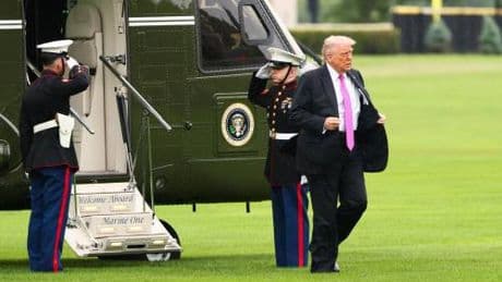 Trump: "L'Iran non può avere la bomba"