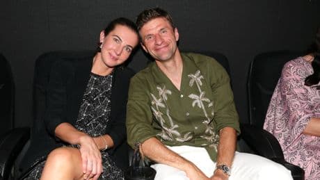 Von wegen Krisengerüchte: Thomas Müller überrascht mit Pärchenfoto