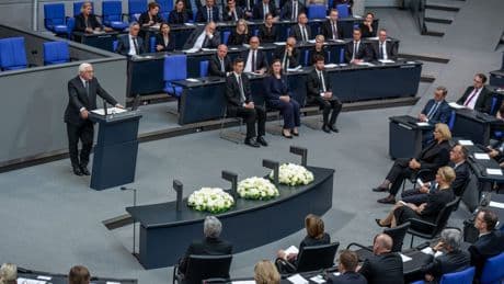 Befreiung von der NS-Diktatur: Steinmeier fordert Festhalten an Lehren aus der NS-Diktatur