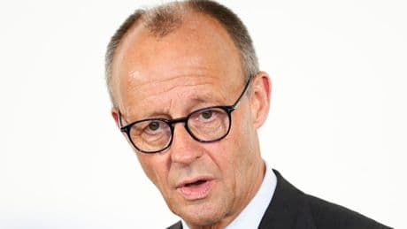 Bundeskanzler Merz richtet Botschaft an muslimische Studenten