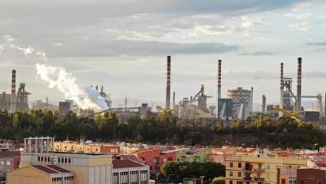 Ex Ilva, decarbonizzazione più rapida: la firma entro il 15