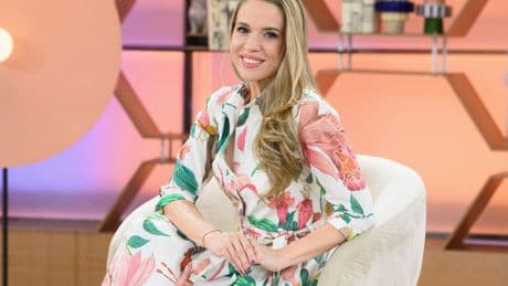 Todo sobre Cristina Lasvignes, la estrella televisiva de los 2000 que ahora vuelve a la actualidad