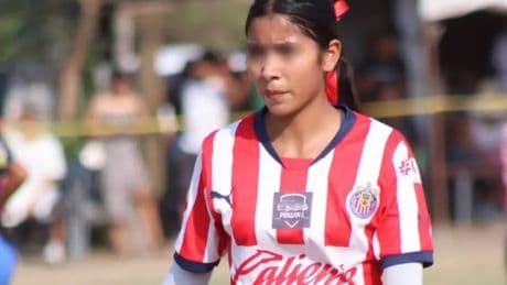 Muere una futbolista de 15 años tras desplomarse en pleno partido