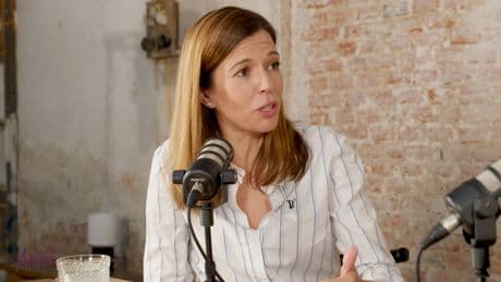 Ana Molina, dermatóloga: ”¿Cuánta crema fotoprotectora debes ponerte en la cara y en el cuerpo? Te lo cuento”