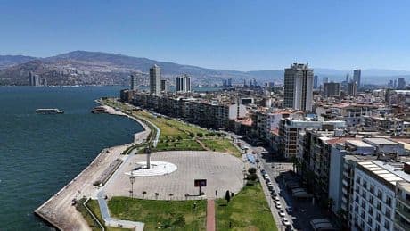 Tekirdağ ve Çeşme'den sonra İzmir'de de su kesintisi başlıyor