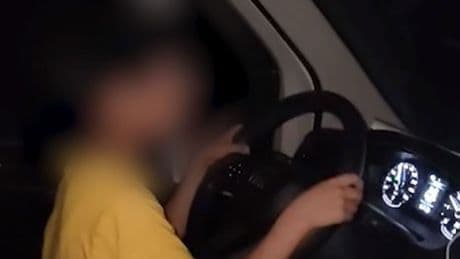 Çocuğuna araç kullandıran babaya 21 bin TL ceza
