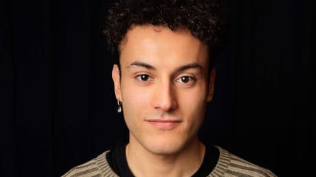 Silyan (23) is pas net afgestudeerd, maar nu al genomineerd voor een Musical Award: ’Ineens de Beyoncé van de familie’