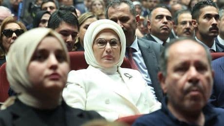 Emine Erdoğan'dan "En Uzun Gece" destanının ilk temsiline ilişkin paylaşım