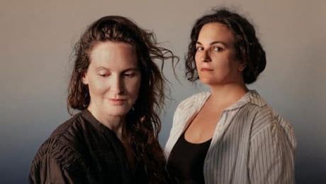 Jakuta Alikavazovic et Justine Lévy : « Donner à lire les sentiments d’une fille pour sa mère »