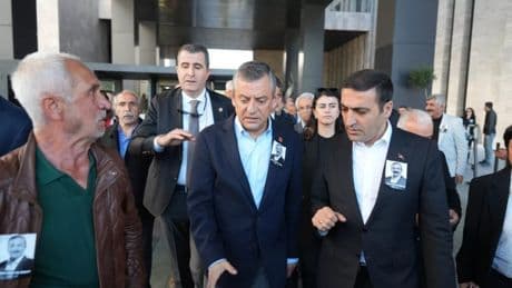 Özgür Özel’e saldırı sonrası gündem değişti: Cezaevinden çıkıp yeniden suç işleyenlerin oranı korkutucu boyutta!