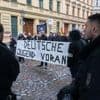 Polizeiaktion gegen Neonazis in Berlin-Marzahn: Durchsuchungen bei „Deutsche Jugend Voran“-Mitgliedern