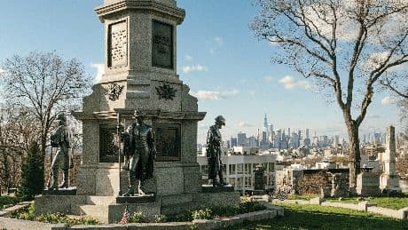 Green-Wood Cemetery’s Living Dead