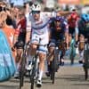 Merlier wint openingsrit Renewi Tour na val Kooij, Van der Poel maakt rentree