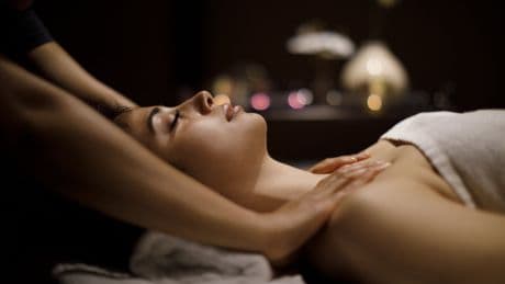Il benessere olistico incontra Roma: tra saggezza tibetana e rituali Lanna