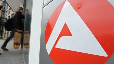Arbeitsmarkt: Forscher rechnen mit drei Millionen Arbeitslosen im Sommer