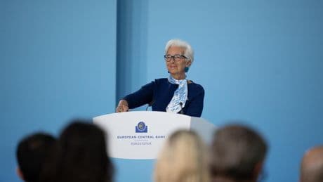 Lagarde defiende que la evolución de la economía española "se debe en gran medida a la inmigración"