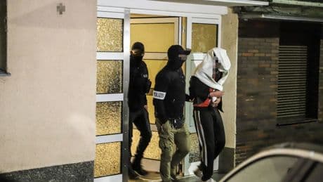 La Policía asesta un duro golpe a la mafia calabresa y detiene a 97 personas en 14 provincias italianas