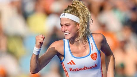 Hockeysters na ruime zege als groepswinnaar naar halve finales, waar Spanje wacht