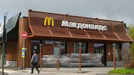 McDonald?s conquista l?Ucraina, a Mosca si moltiplicano i cloni. La guerra non ferma gli affari