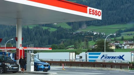 Italien: Tankstellen-Abzocke mit Wasser im Diesel – Urlauber wütend