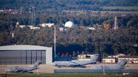 Geboren in Deutschland: Sohn von US-Soldat wird in fremdes Land abgeschoben