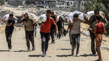 Guerre à Gaza, jour 665 : les évacuations de Gazaouis vers la France gelées