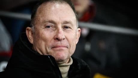 Foot : Jean-Pierre Papin quitte son poste d'entraîneur de la réserve de l'OM