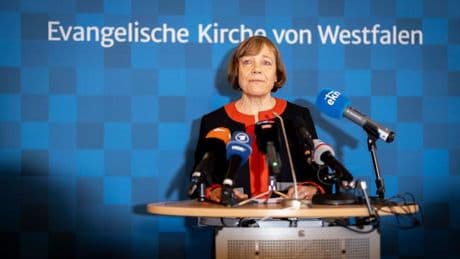 Prüfbericht: Externer Bericht zu Verdacht sexualisierter Gewalt in Kirche