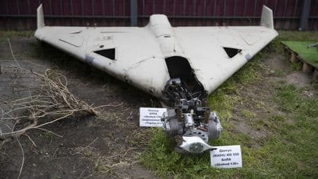 Ucrania derribó un dron Shahed ruso y lo abrió. Un mensaje oculto ha revelado la ventaja de Moscú en la guerra electrónica