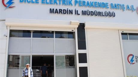 DEDAŞ borcu ödenen aileyi icraya verdi: Çocuklar dahil 19 kişi listede