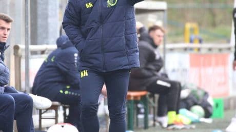 Gegen Tabellenführer Schonnebeck: Aufwand nicht belohnt – Nettetal verliert in der Nachspielzeit