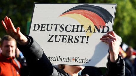 Germania, per i servizi di intelligence Afd è un partito di «estrema destra incompatibile con la democrazia»