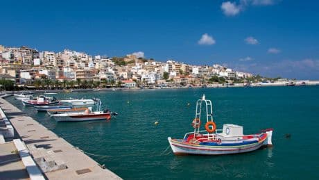 Is it safe to travel to Crete? Travel advice after earthquake causes tsunami warning for Greek island